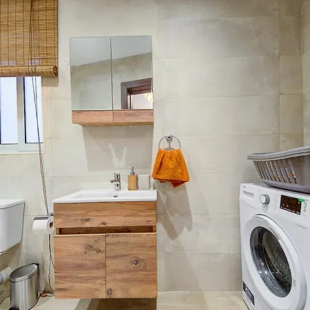 Modern & Spacious 2br With Balconies In Msida By 360 Estates *