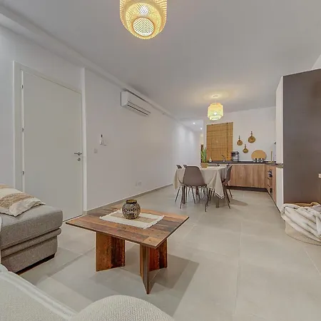 Modern & Spacious 2br With Balconies In Msida By 360 Estates Apartment Pieta