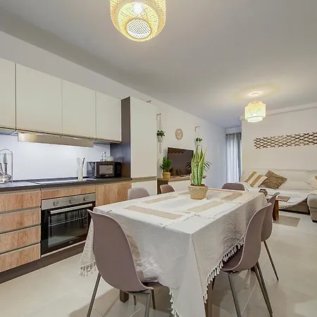 Modern & Spacious 2br With Balconies In Msida By 360 Estates