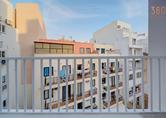 Modern & Spacious 2br With Balconies In Msida By 360 Estates