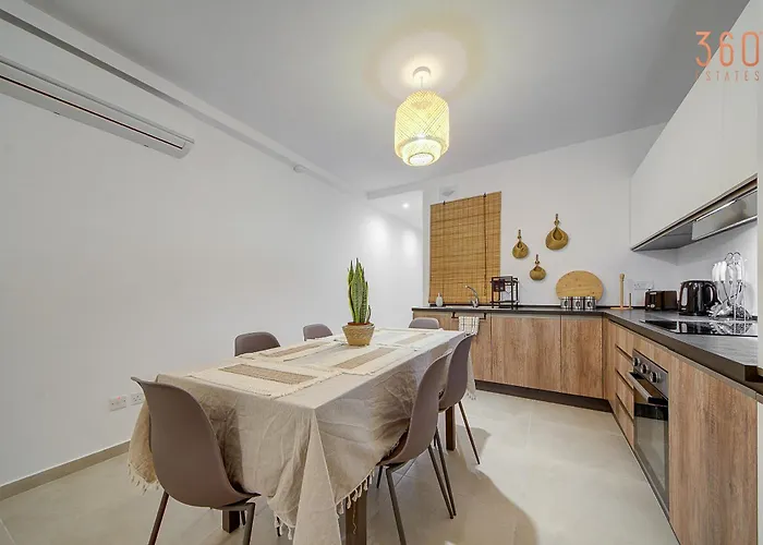 Modern & Spacious 2br With Balconies In Msida By 360 Estates Apartment *