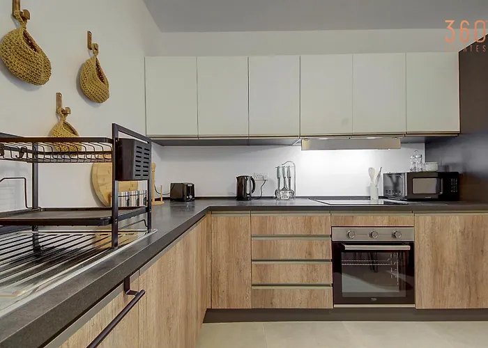 Modern & Spacious 2br With Balconies In Msida By 360 Estates Apartment